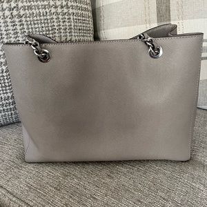 Michael Kors grey purse